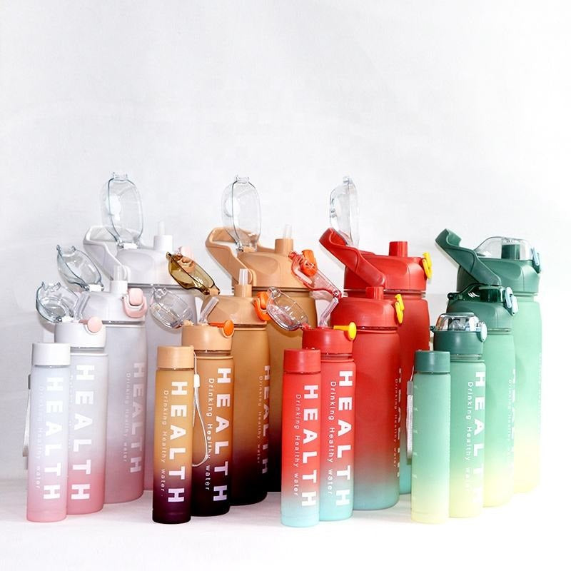 Set 4 Borraccia Sportiva Graduata Motivazionale 3.3L /1.5L/ 0.8L/0.28L con Cannuccia, Set di 4 Bottiglie per Acqua e Bevande, Grande Capacità, senza BPA, Portatile, per Campeggio, Fitness, Sport, Calcio, Pallavolo, Viaggio, Ufficio