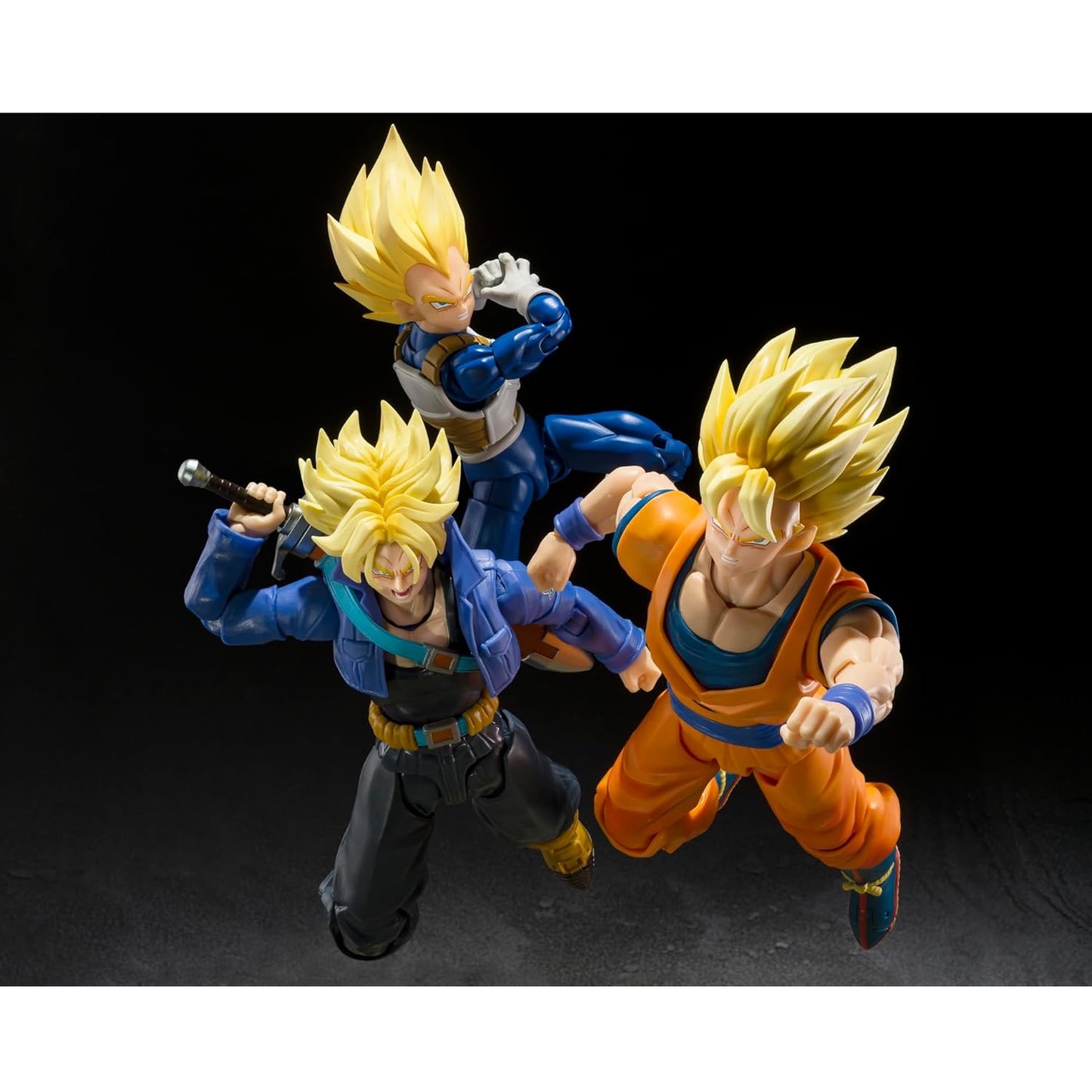 Bandai S.H. Figuarts - Dragon Ball Z: Super Saiyan Vegeta (Dangerous Pride) Action Figure da Collezione 14 cm