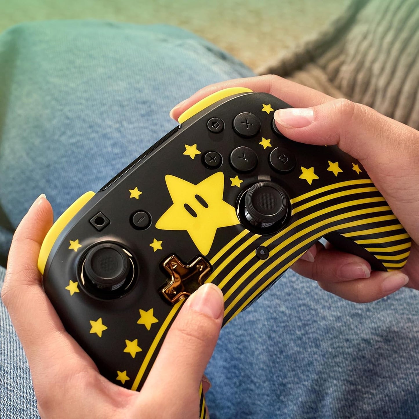 Turtle Beach - Rematch - Super Mario (Mario Star) Glow In the Dark - Controller da gaming wireless per Nintendo Switch 2, Funziona anche con Nintendo Switch/Oled/Lite - Pulsante C non disponibile.