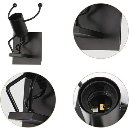 Universo - Applique da Parete Decorativo a Forma di Omino - Lampada da Muro in Metallo con Attacco E27 per Arredo Casa Soggiorno Ingresso (Omino che Salta Nero)