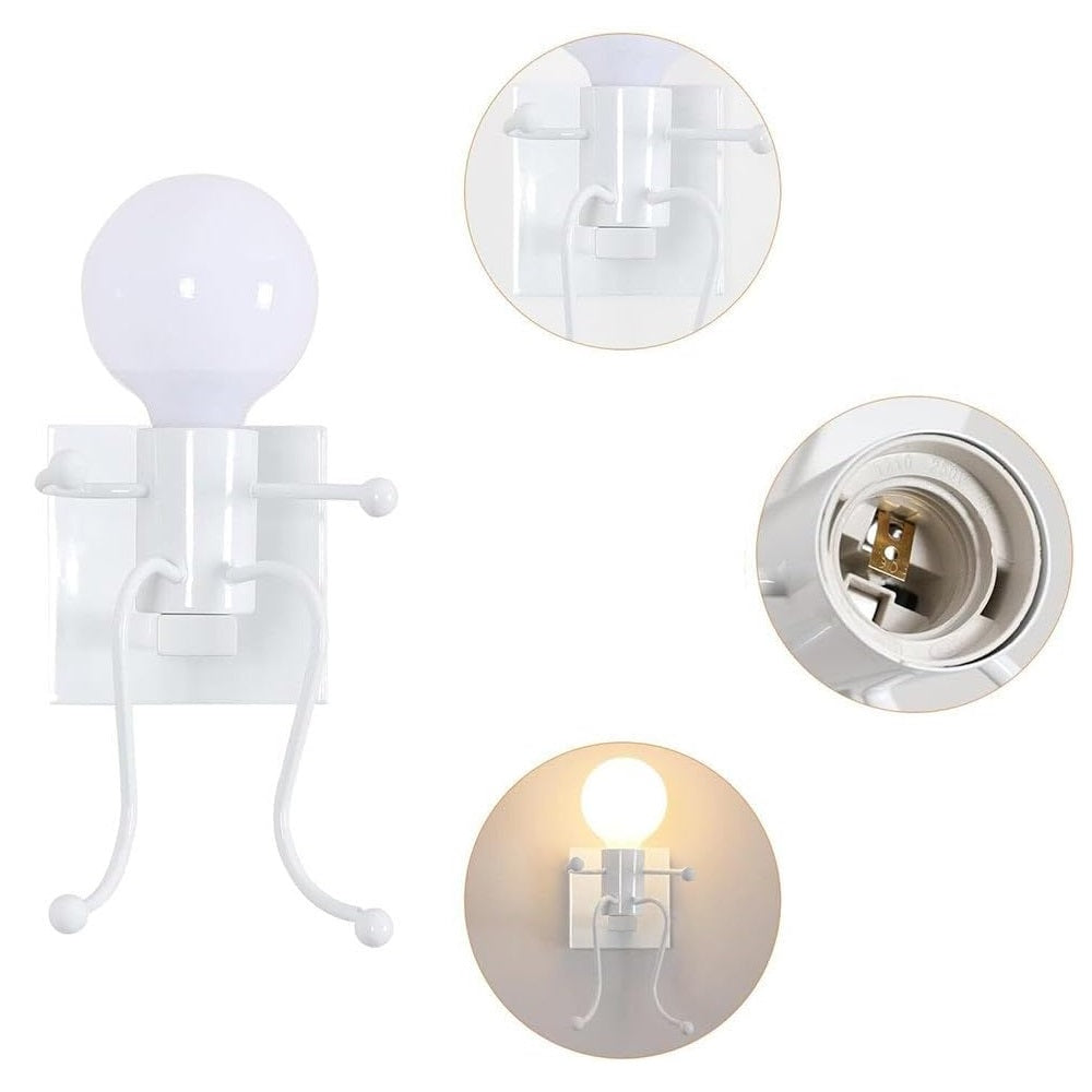 Universo - Applique da Parete Decorativo a Forma di Omino - Lampada da Muro in Metallo con Attacco E27 per Arredo Casa Soggiorno Ingresso (Omino Seduto Bianco)
