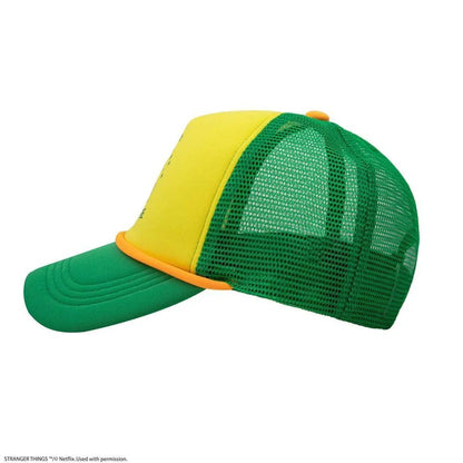 Cinereplicas - Stranger Things (Camp Know Where) Cappellino Ufficiale Strapback - Berretto Cappello Trucker con Visiera Curva Stile Baseball Basket Cap