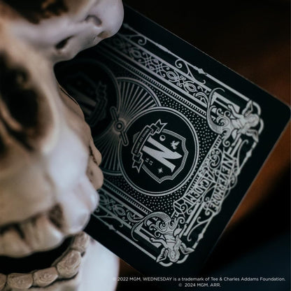 Bicycle - Wednesday (Mercoledì Addams) Playing Cards - Mazzo di Carte da Collezione, Poker, Magia e Cardistry basato sul famoso film Serie TV