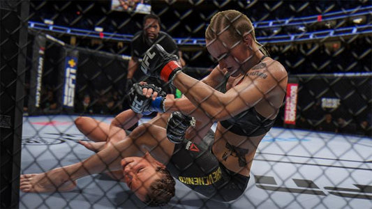 Ufc 4 Xbox One / Series X  Videogioco Ufficiale Italiano Ufc Gioco Lotta Nuovo