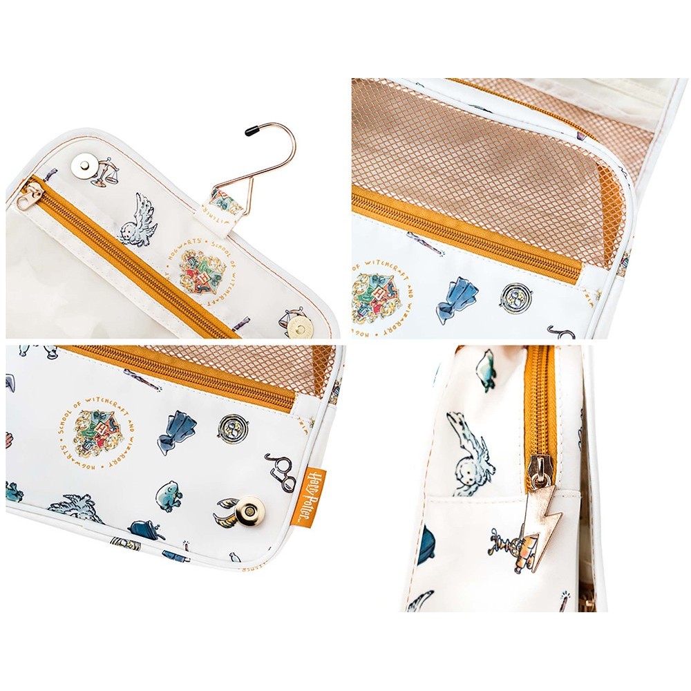 Beauty Case da Viaggio (Harry Potter) Collection Borsa Bag Borsellino Donna da Viaggio da Appendere Impermeabile con Scomparti e Gancio | Organizer Trucchi Portatile, Regalo Donna (24 x 20 x 9 cm)