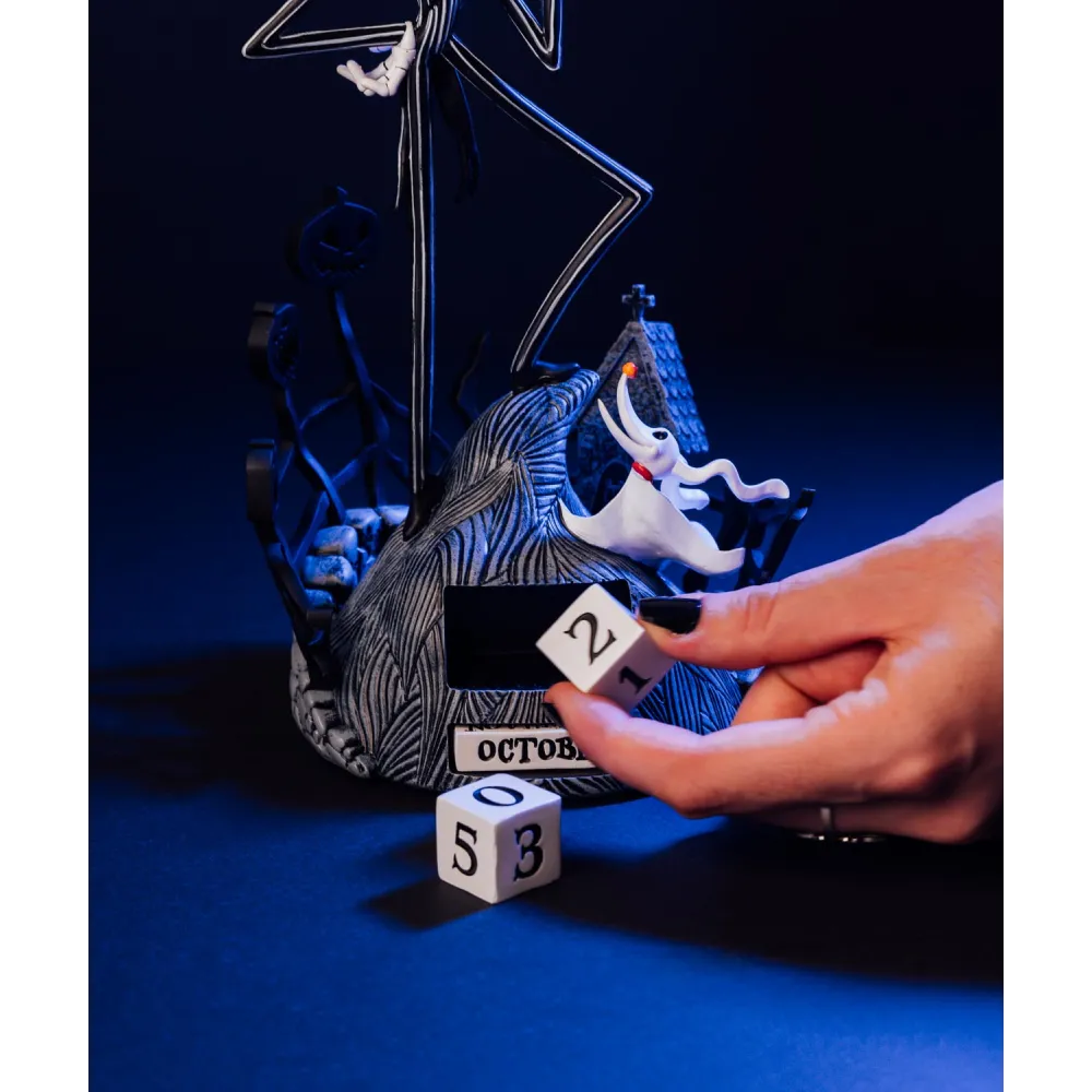 Calendario Perpetuo - The Nightmare Before Christmas (Jack Skellington & Zero) 3D da Tavolo Decorazione da Scrivania per Fans: Regalo Disney Gadget 12 x 12 x 23 cm