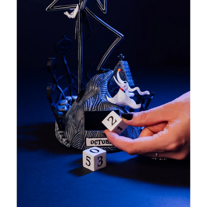 Calendario Perpetuo - The Nightmare Before Christmas (Jack Skellington & Zero) 3D da Tavolo Decorazione da Scrivania per Fans: Regalo Disney Gadget 12 x 12 x 23 cm