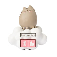 Calendario Perpetuo - Pusheen The Cat (Purrfect Love) 3D in Resina da Tavolo | Decorazione da Scrivania per Fans Pusheen 12 x 10 x 13 cm