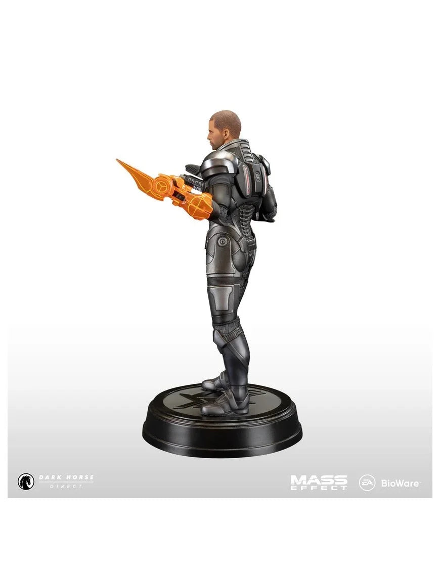 Dark Horse Deluxe: Mass Effect - Comandante John Shepard Statua Figure 24cm