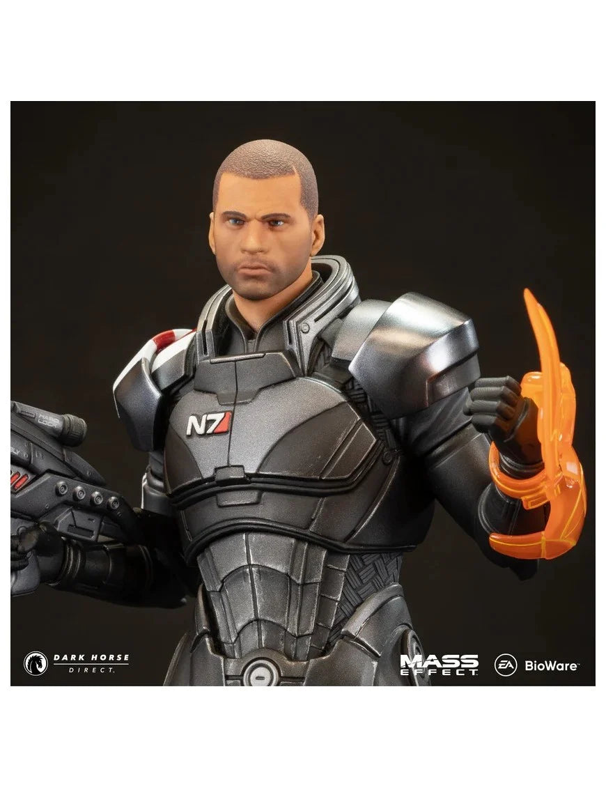 Dark Horse Deluxe: Mass Effect - Comandante John Shepard Statua Figure 24cm