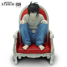 Abystyle - Sfc: Death Note 06 "L" Super Figure 30cm Statuetta Anime Collezione