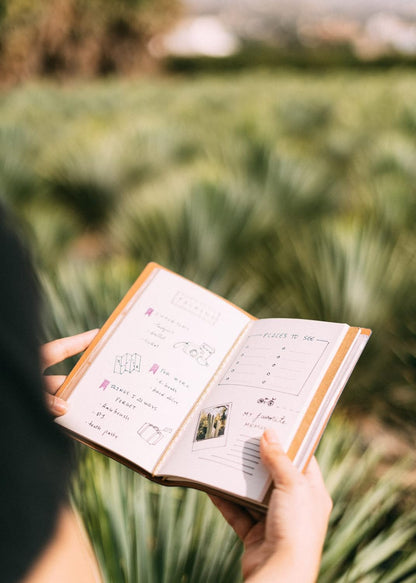 Taccuino "Astrale Sole Luna" Diario Personale da Viaggio 2 Quaderni Sostituibili: Bullet Journal Puntinato e a Righe 160 pag
