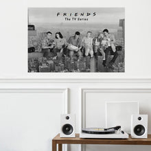 Maxi Poster (Friends-Lunch on a Skyscraper) 91x61 cm Incorniciabile da Muro Parete Nerd Ufficio Casa Cameretta