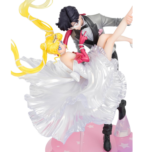 Bandai Tamashii Nations: Sailor Moon Usagi & Tuxedo Mask - Moonlight Glow Edition Figure PVC 24 cm FiguartsZERO