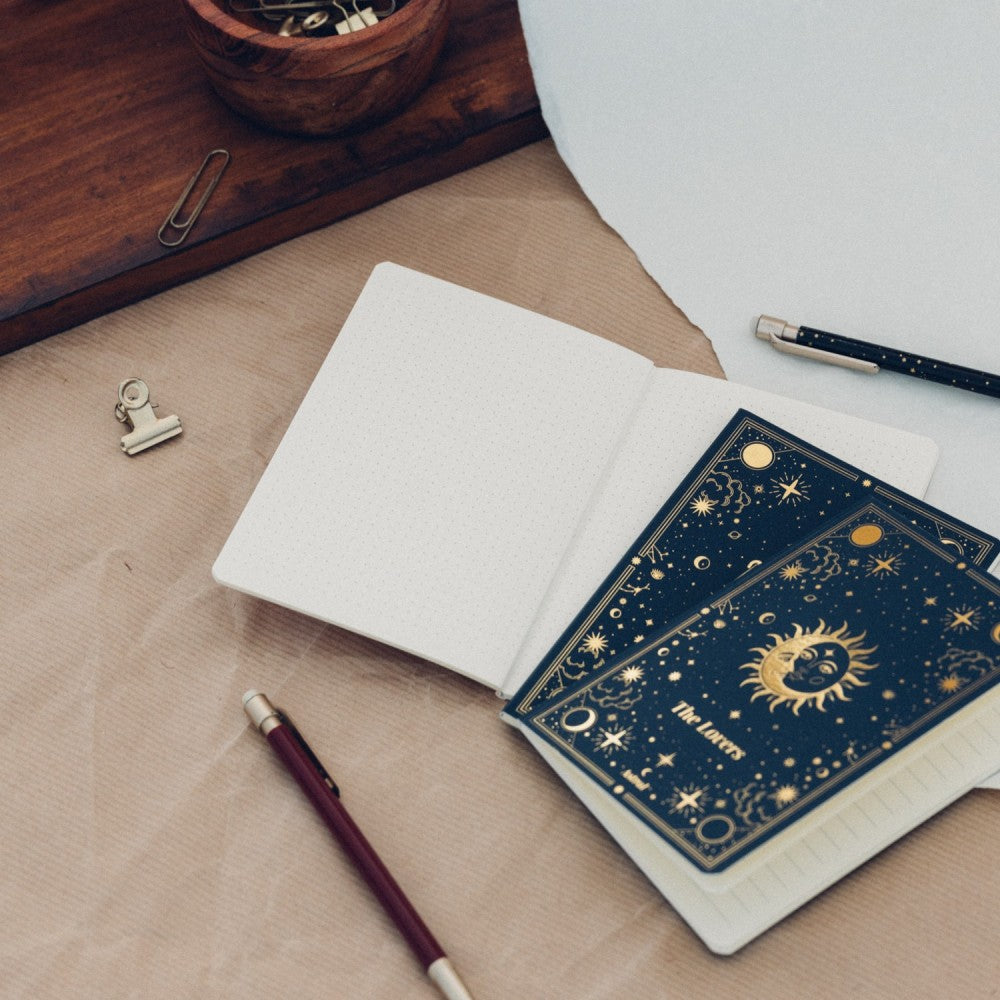 Astrale (The Lovers, Justice, World) Set 3 Quaderni A6 per Appunti: Bullet Journal Puntinato, a Righe e a Pagine Bianche con Copertina Flessibile, 64 Pagine ciascuno