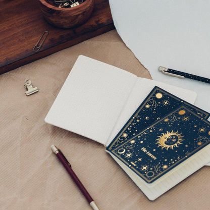Astrale (The Lovers, Justice, World) Set 3 Quaderni A6 per Appunti: Bullet Journal Puntinato, a Righe e a Pagine Bianche con Copertina Flessibile, 64 Pagine ciascuno