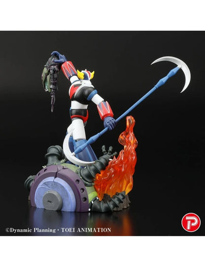 Bandai UFO Robot Grendizer Scene Select 01: Roar of Victory Goldrake Figure 16cm