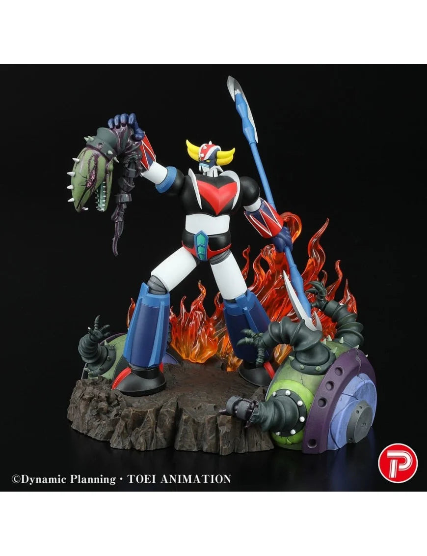 Bandai UFO Robot Grendizer Scene Select 01: Roar of Victory Goldrake Figure 16cm