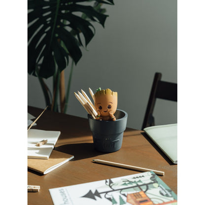 Portapenne da Scrivania Marvel (I'am Groot) Gadget 3D - Decorativo in Resina con Scomparto Interno | Cancelleria Porta Penne, Matite Guardian Of Galaxy 9,8 x 16,3 x 9,8 cm