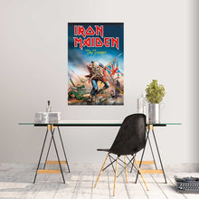 Maxi Poster Rock: Iron Maiden (The Trooper) Locandina dell'Album Rock Vinile da Parete Incorniciabile 91x61 cm