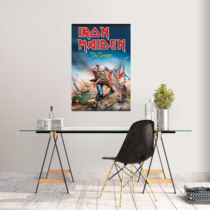 Maxi Poster Rock: Iron Maiden (The Trooper) Locandina dell'Album Rock Vinile da Parete Incorniciabile 91x61 cm