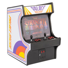 Portapenne da Scrivania (Stranger Things) Gadget 3D - Porta Penne Decorativo in Resina con Scomparto Interno | Cancelleria (9,8 x 16,3 x 9,8 cm)