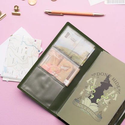 Taccuino Wicked "Elphaba" Diario Personale da Viaggio 2 Quaderni Sostituibili: Bullet Journal Puntinato e a Righe 160 pag