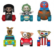 Funko Mystery Mini: Warner Bros. Spooky Rides (1pz) Random Mini Figure Da Collezione - Blind Box