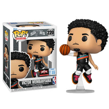 Funko Pop ! NBA San Antonio Spurs - (220) Victor Wembanyama (Dunking) Special