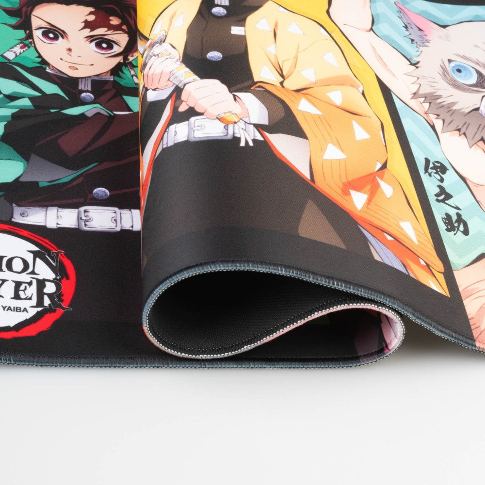 Demon Slayer: Kimetsu No Yaiba - Tappetino per Tastiera e Mouse Pad per Scrivania Gaming PC, Impermeabile e Antiscivolo 80x35 cm | Accessori Anime Manga: Desk Mat Gadget