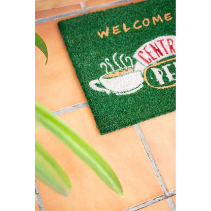 Zerbino - Friends (Central Perk) Tappeto per Ingresso da Esterno e Interno Cocco Divertente Cameretta Bagno con Base in PVC Antiscivolo Merchandising 40X60 cm